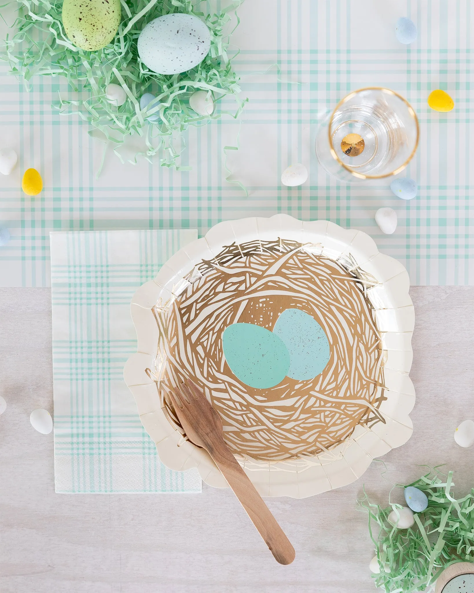 EAS842 - Nest Shaped Paper Plates