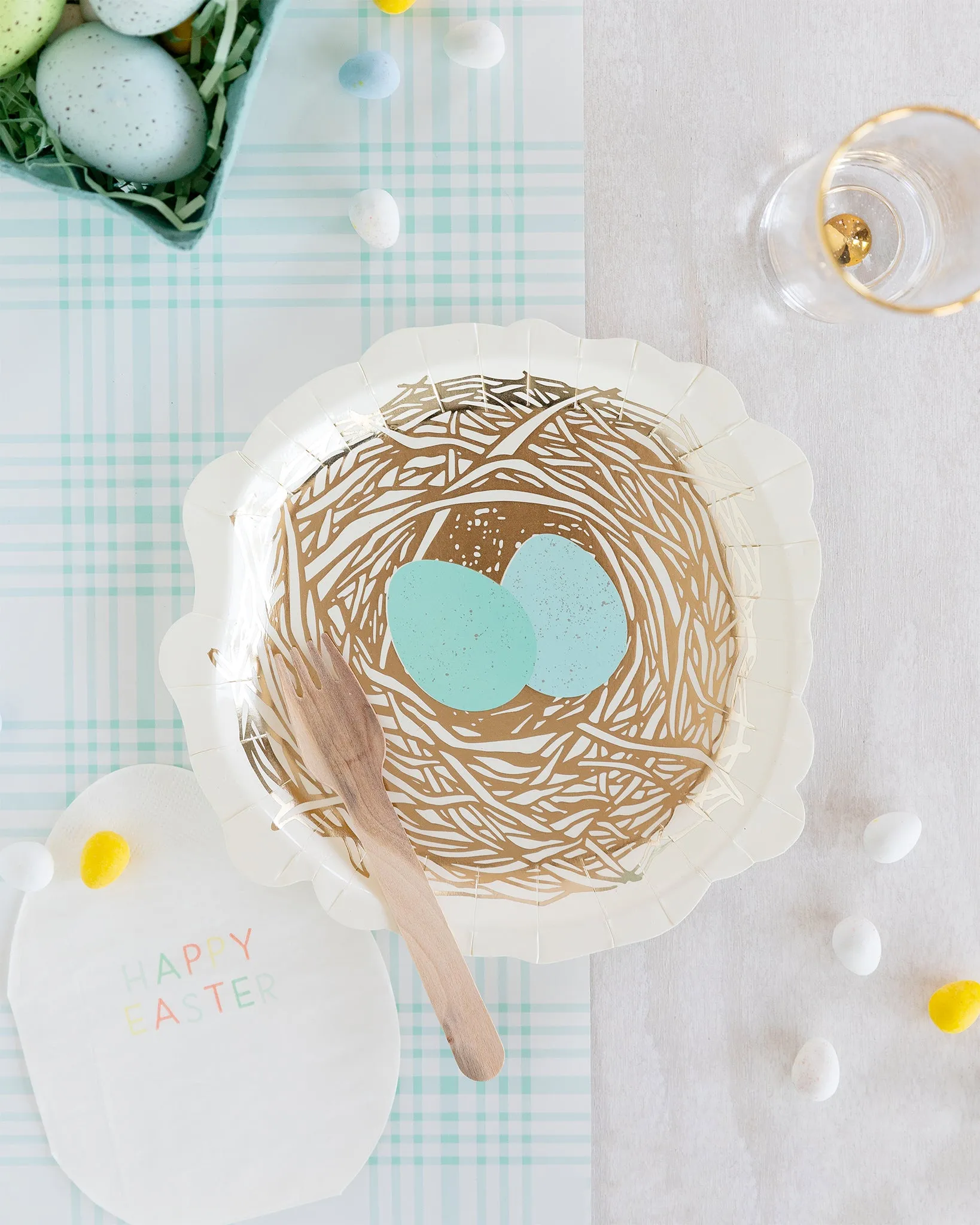 EAS842 - Nest Shaped Paper Plates