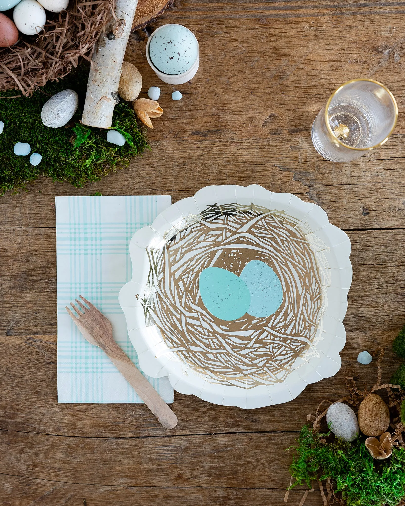 EAS842 - Nest Shaped Paper Plates