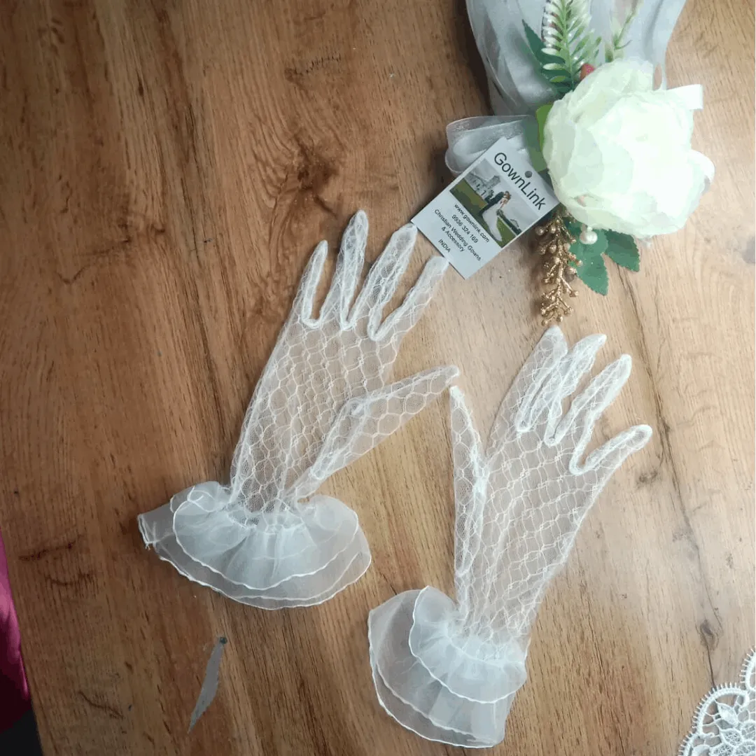 GownLink's  Classic Elegance Bridal gloves for Christian & Catholic Wedding G28