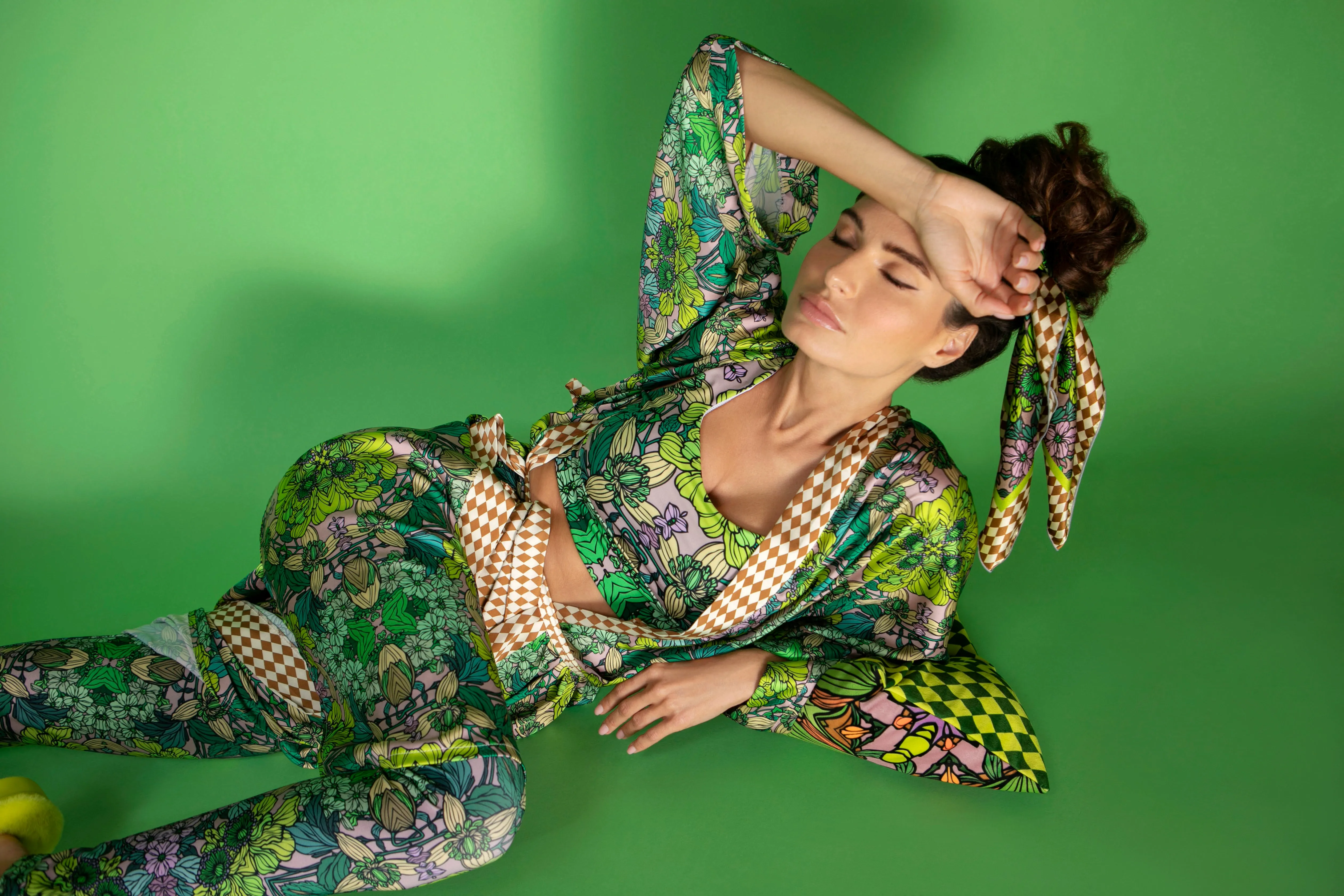 GREEN GARDEN SILK SCARF