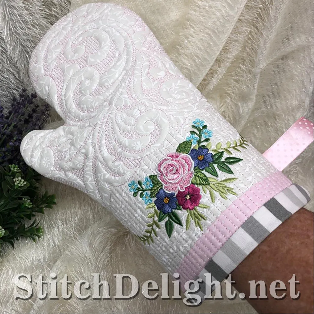 SDS1503 ITH Oven Mits
