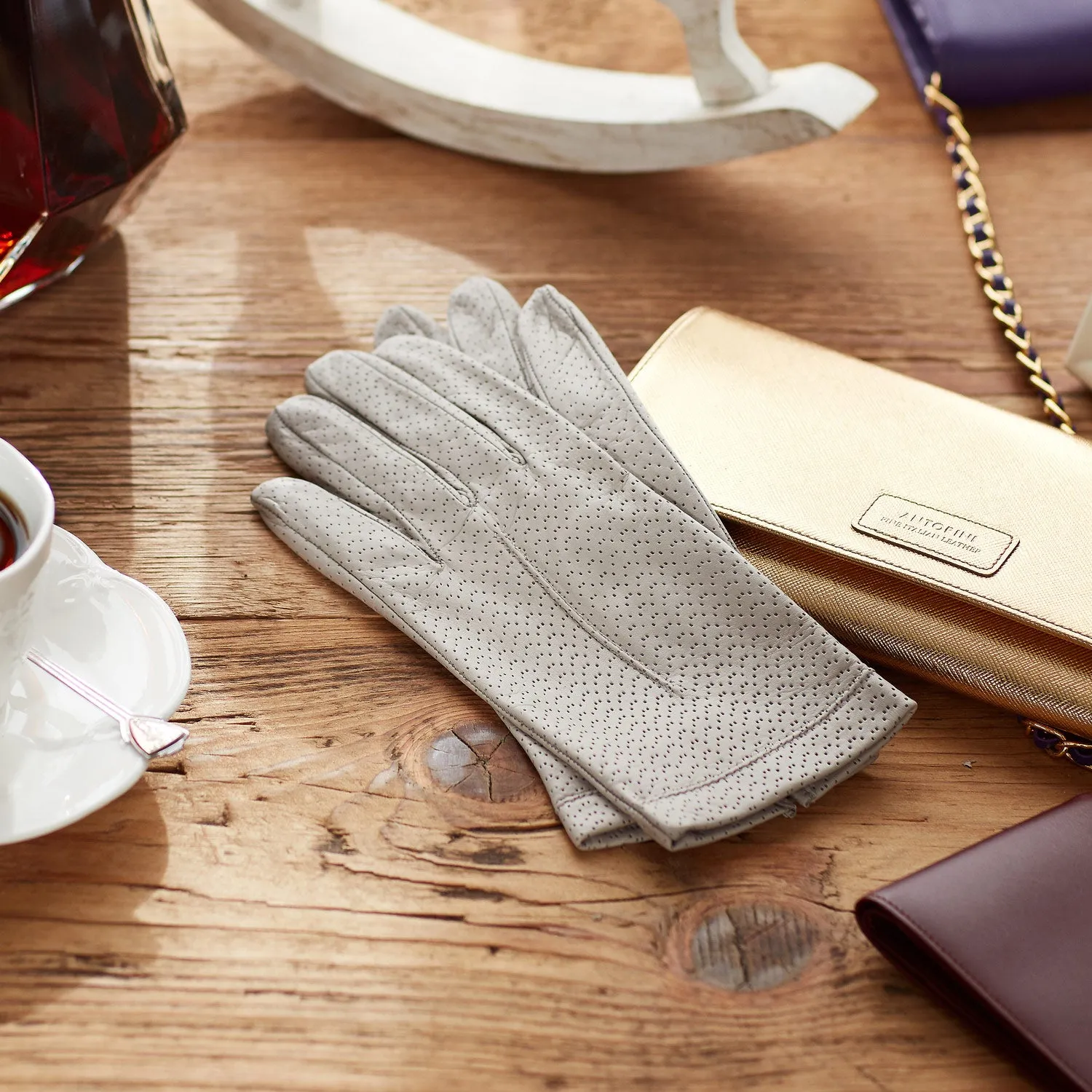 Women's Leather Gloves in Light Grey, Silk Lined